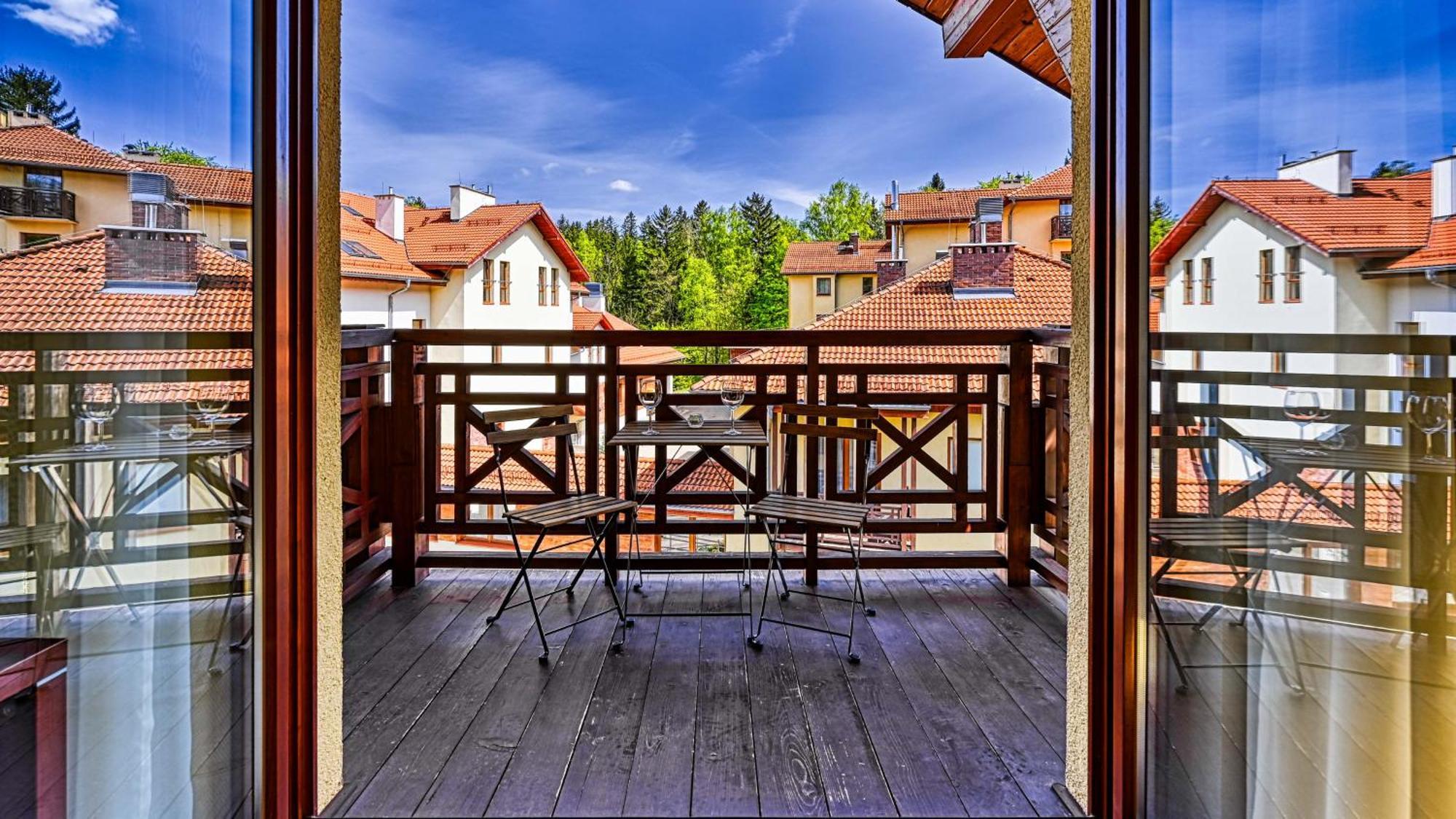 Apartamenty Sun & Snow Sofra Karpacz Buitenkant foto